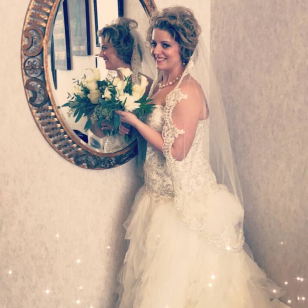 Meet your Posher, Elle